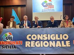 Pensioni, la denuncia Uilp: "Anziani costretti a tagliare qualcosa per colpa dei rincari"