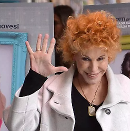 Vanoni, le ultime telefonate di Ornella: «Mi sento strana ma mi metteranno a posto»