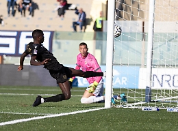 Serie C: Siracusa-Foggia, pari-beffa in pieno recupero