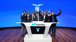 La S.S. Lazio suona la campana del Nasdaq a Times Square: svolta strategica tra sport, media e finanza