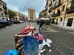 Spari da un'auto a Palermo, Valentina colpita per errore. La madre: &laquo;Una telefonata e mi &egrave; crollato il mondo addosso&raquo;