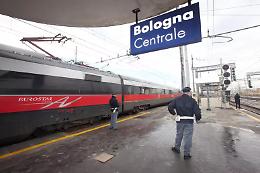 Giovane capotreno di Trenitalia trovato ucciso vicino al parcheggio dipendenti