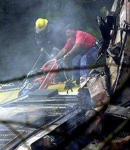 Andalusia, binari spezzati: due treni ad alta velocit&agrave; deragliano ad Adamuz. Morti e feriti, traffico AV bloccato tra Madrid e il Sud
