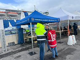 Sbarcati novanta migranti a Palermo, erano a bordo dell'Ocean Viking