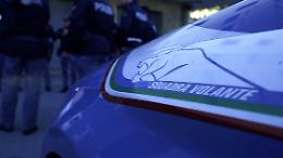 Licata, blitz in casa della Polizia: arrestato 50enne con due pistole e munizioni pronte all&rsquo;uso