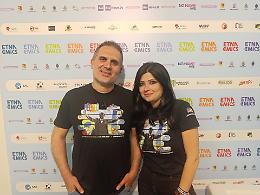 Il dietro le quinte di Etna Comics: la macchina che non dorme mai