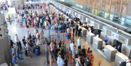 Aeroporto di Catania, la crisi cenere continua: prolungato il divieto di atterraggio &laquo;a tempo indeterminato&raquo;