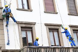 Superbonus, in Sicilia per rifare le villette con giardino lo Stato ha speso 1,2 miliardi. E solo 5 milioni per le case popolari