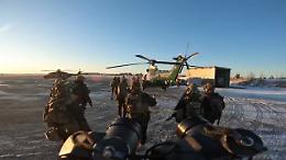 Arrembaggio della polizia finlandese sul mercantile russo che danneggiava i cavi sottomarini: arrestati due dell'equipaggio 