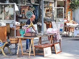 La storia di Nunzio e Rosalia amore autentico tra oggetti che raccontano il tempo