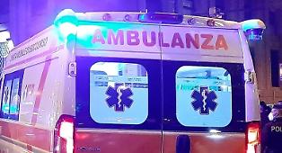 Schianto mortale sulla statale 121: perde la vita un'anziana, grave un bambino