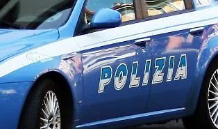 Palermo, posteggiatore abusivo chiede i soldi per un caff&egrave; ma l'automobilista chiama la polizia: arrestato