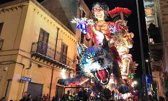 Carnevale di Sciacca a met&agrave; tra coriandoli e cenere: i parroci chiedono rispetto per la quaresima