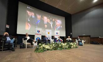 La festa della Dc, il racconto a casa Cuffaro. Acclamato dagli ex voto: &laquo;Ma non mi candido pi&ugrave;&raquo;