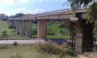 Giallo sul viadotto Cansalamone: lavori consegnati tre mesi fa alla ditta ma il cantiere &egrave; ancora chiuso