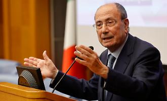 Aeroporto ad Agrigento, la frenata di Schifani: prima i numeri dal Ministero delle Infrastrutture, poi la decisione