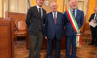 Dall'infanzia ad Agrigento ai palazzi del Governo: la cittadinanza onoraria a La Loggia