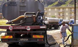 Acqua a singhiozzo a Sciacca: Aica si scusa e annuncia interventi con i fondi del Pnrr