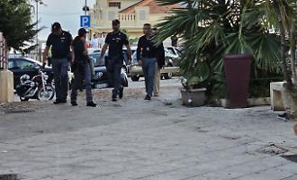 Blitz della polizia nel centro storico di Agrigento: setacciate le piazze dello spaccio