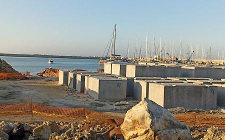 Sciacca, il porto dei veleni: scatta la diffida per il cantiere infinito