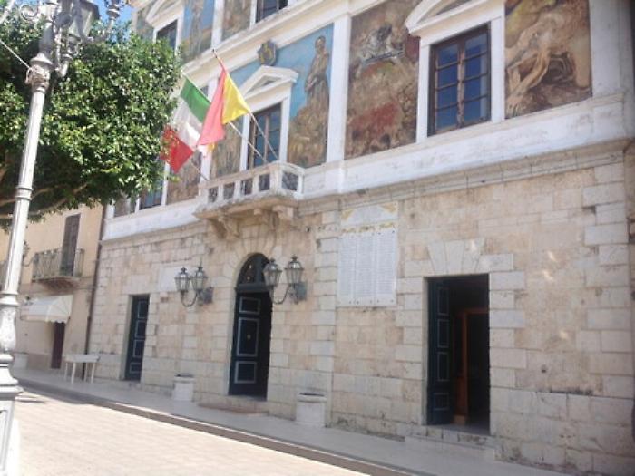 Campobello di Licata, il Tar congela la decadenza di Giovanni Gioacchino D'Angelo: stop alla surroga in Consiglio comunale