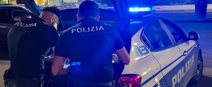 STRANIERO ARRESTATO DAGLI AGENTI DELLA VOLANTI