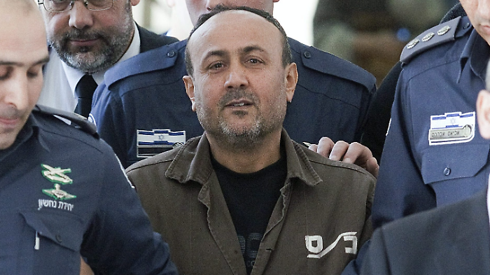 Chi è Marwan Barghouti, il leader voluto dai palestinesi per l'Anp che Israele non vuole rilasciare
