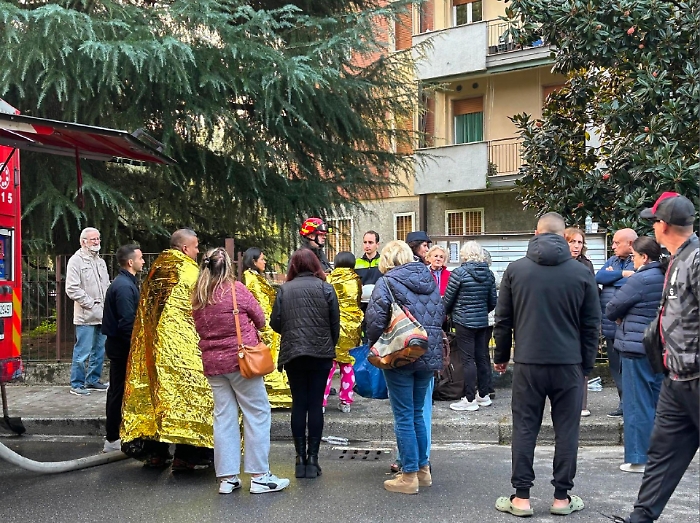 Rogo nel Milanese, tra le tre vittime anche una donna di Siracusa, morta col marito e il figlio 