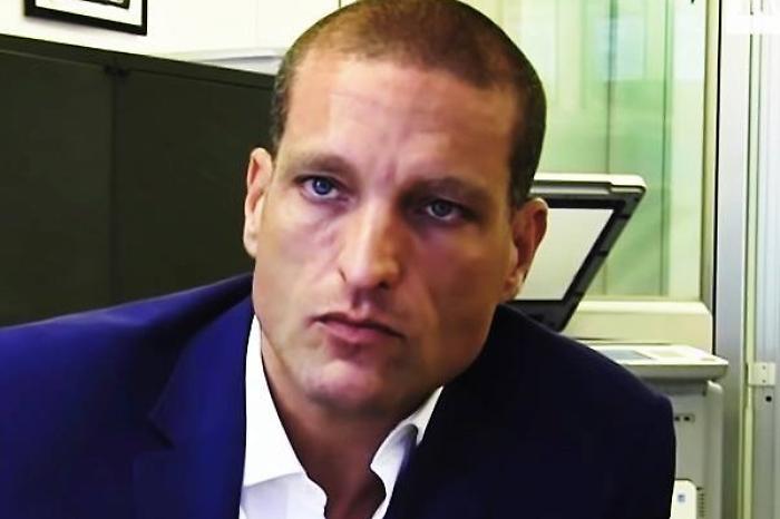 Da eroe dell'antiracket alle accuse di truffa: chi &egrave; Giuseppe Piraino