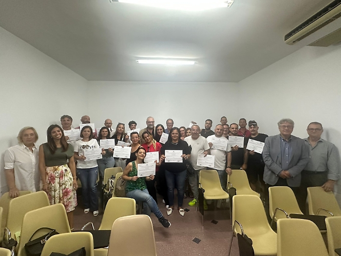 Somministrazione alimenti e bevande, concluso il corso Confcommercio