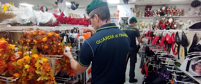 Allarme Halloween in negozi di Catania e provincia: le Fiamme Gialle sequestrano oltre 31.000 prodotti non sicuri 
