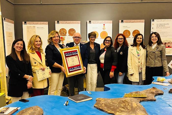 Modica, la governatrice Inner wheel in visita istituzionale