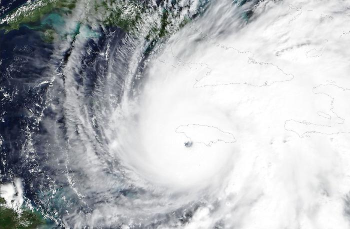 L'uragano Melissa tocca terra in Giamaica con venti a 300 km/h: «È il peggiore della storia»