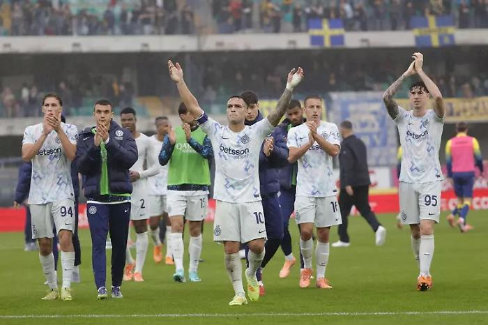 Verona, l'autorete di Frese al 94' regala all'Inter il 2-1 al Bentegodi