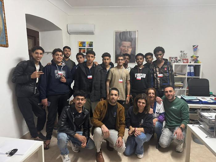 Sventato rogo contro la comunità per migranti "Don Bosco 2000"