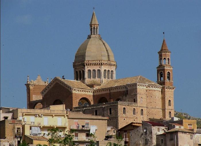 Il Comune istituisce l'imposta di soggiorno