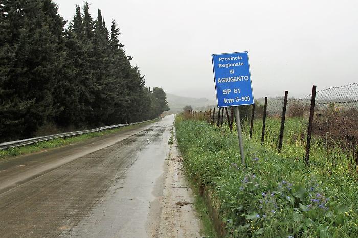 Manutenzione straordinaria dell'asse di collegamento tra le SS 115 e 189: firmato il contratto d'appalto per il primo lotto dei lavori