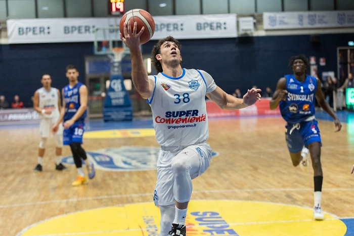 La Virtus Ragusa di scena in Puglia, c'&egrave; il primo posto da difendere