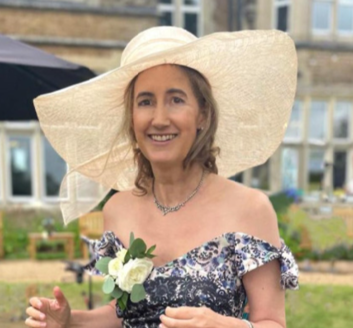 Addio a Sophie Kinsella, autrice di 'I love Shopping': gli ultimi giorni pieni di famiglia, musica e Natale