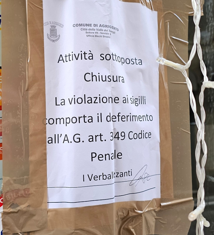 Prodotti alimentari mal conservati e senza tracciabilit&agrave;: chiuso un locale 