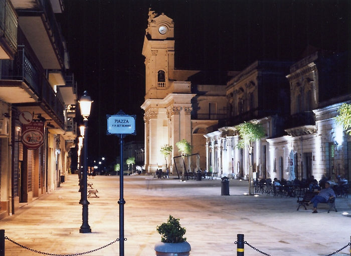 Canicattini Bagni piazza XX Settembre