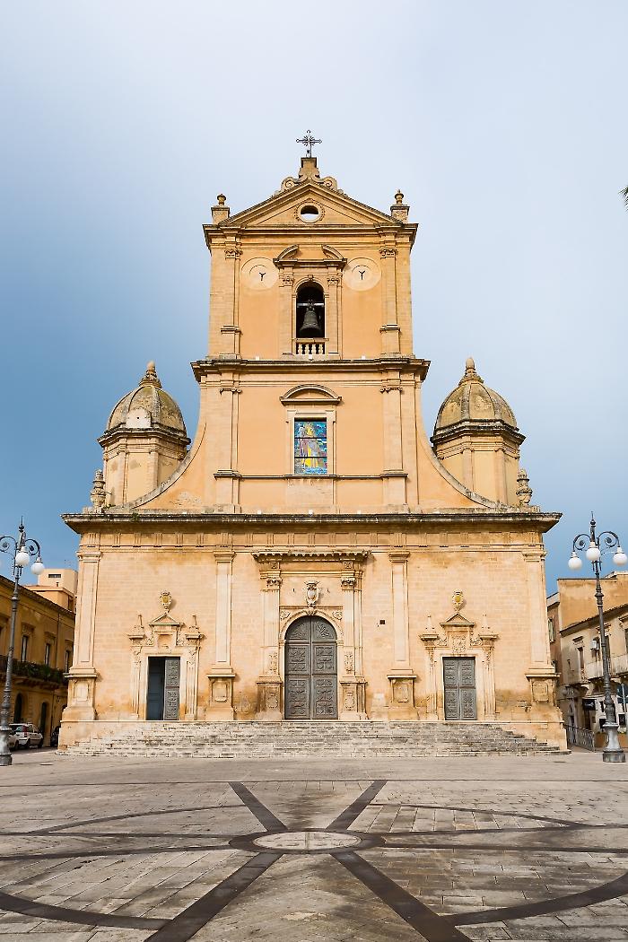 Nuovo anno a Vittoria con la fiaccolata della pace