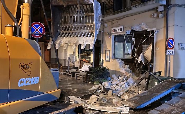 Raid ai bancomat nel Siracusano: ecco il piano sicurezza