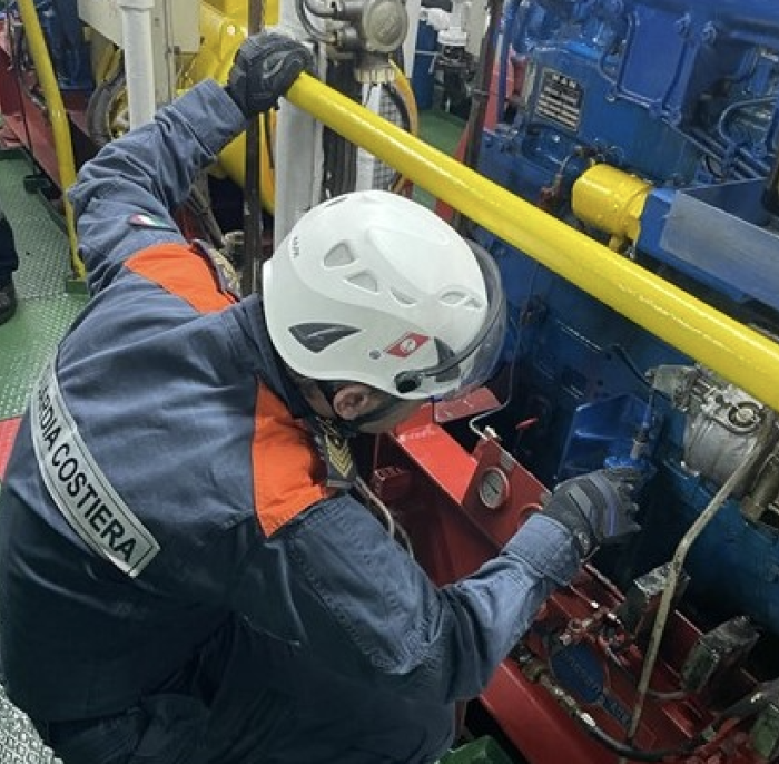 Nave mercantile detenuta a Pozzallo: 30 deficienze e multa di oltre 3.000 euro