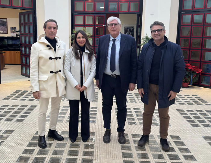 Carenza di bombole d'ossigeno nelle farmacie ragusane, le rassicurazioni dell'Asp