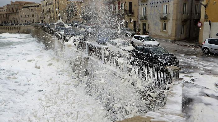 Piogge intense da luned&igrave;, Siracusa si prepara all&rsquo;emergenza