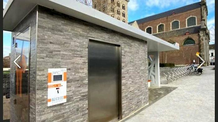 Il "giallo" dei bagni autopulenti che Agrigento aspetta da 4 anni