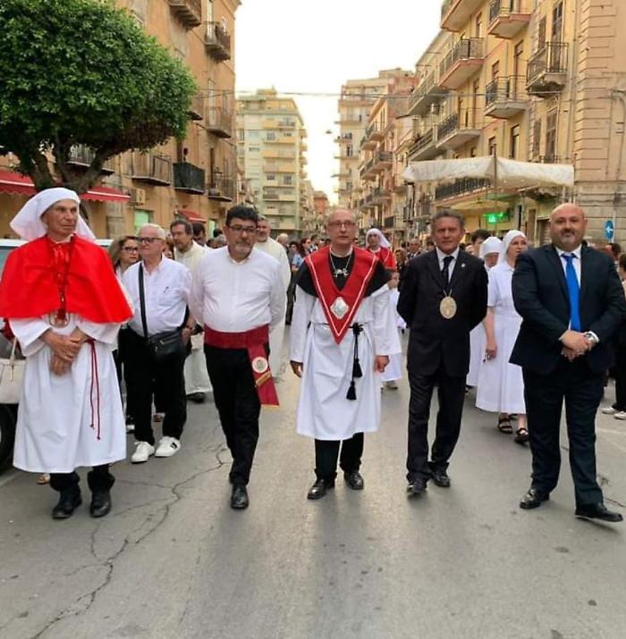 Licata, le cinque Confraternite si mobilitano per Niscemi