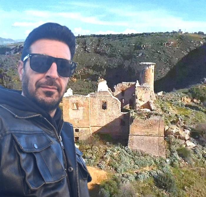 Colpo di scena alle amministrative: Riccardo Romano &egrave; il quarto candidato sindaco