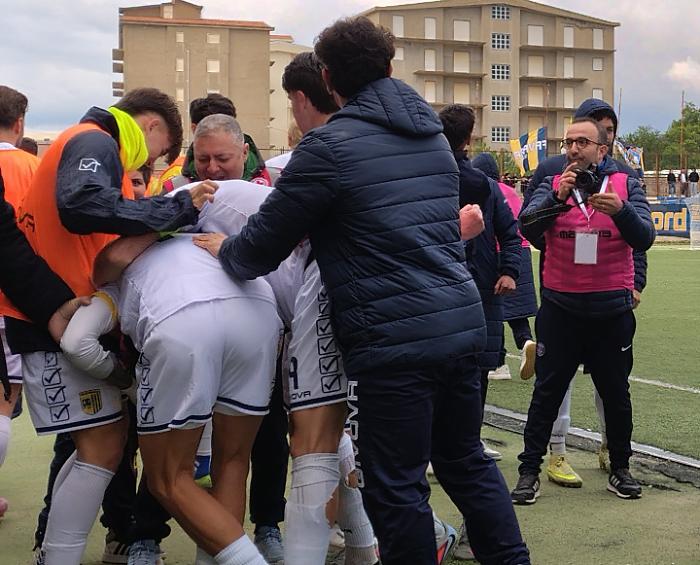 Favara, l'assalto finale non basta: con l'Acireale &egrave; solo pari. Infantino: "Dobbiamo essere pi&ugrave; cinici"